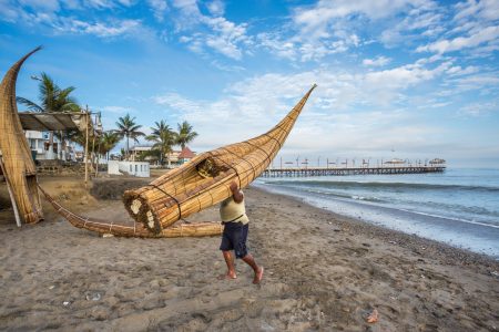 Chan Chan + Huanchaco + Paseo En Caballito De Totora (Por La Mañana)